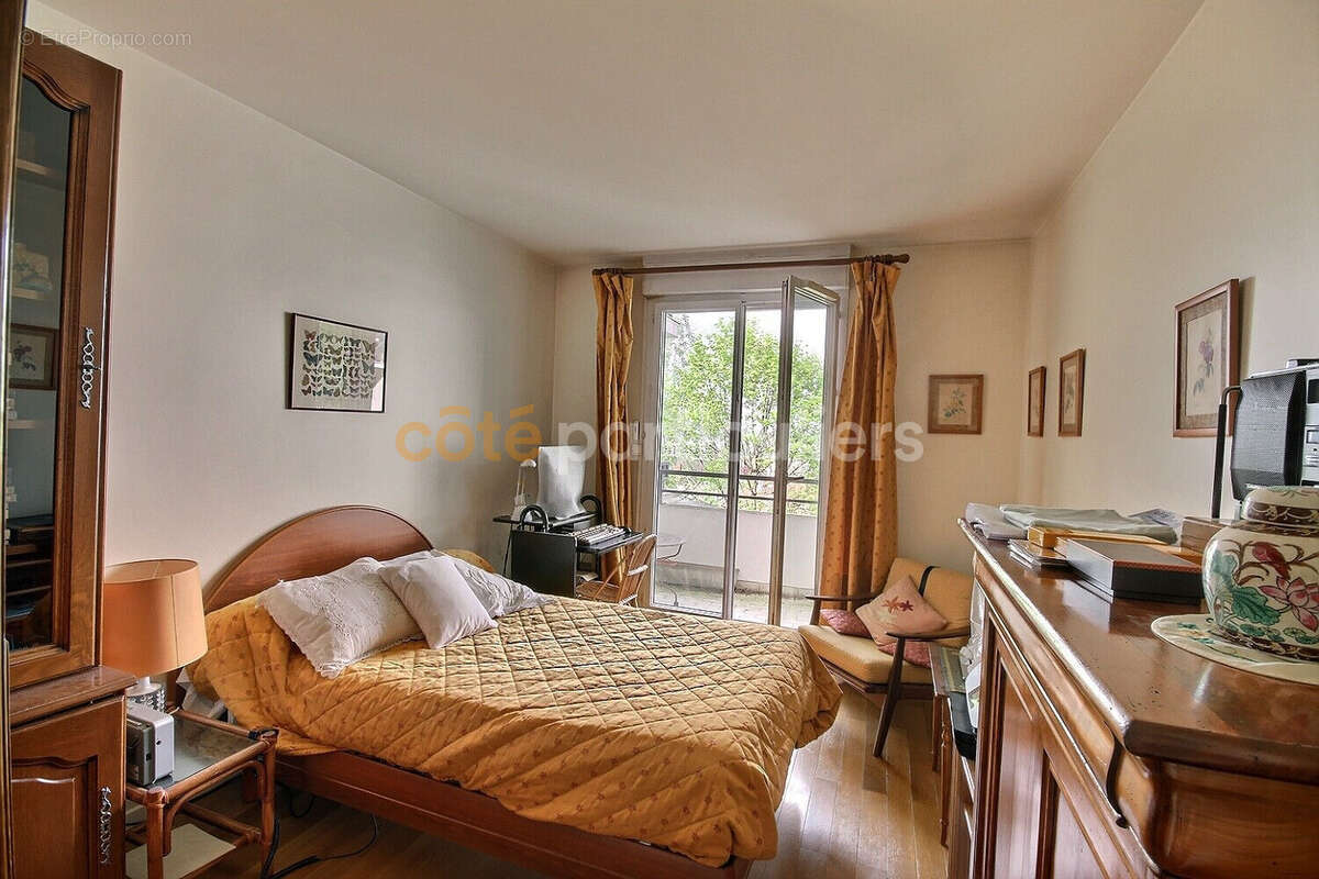 Appartement à CHATILLON