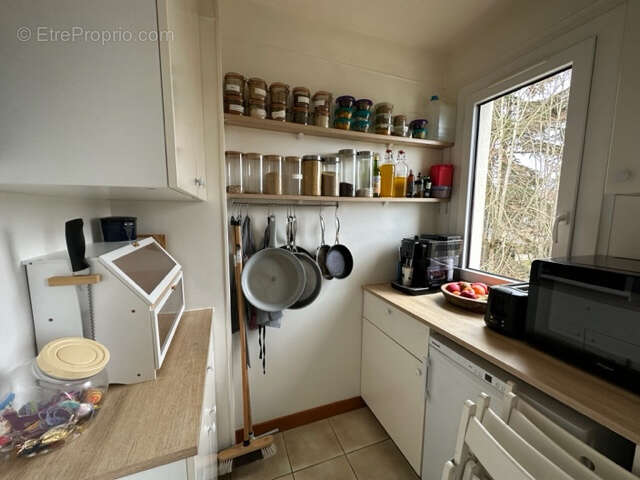 Appartement à BURES-SUR-YVETTE