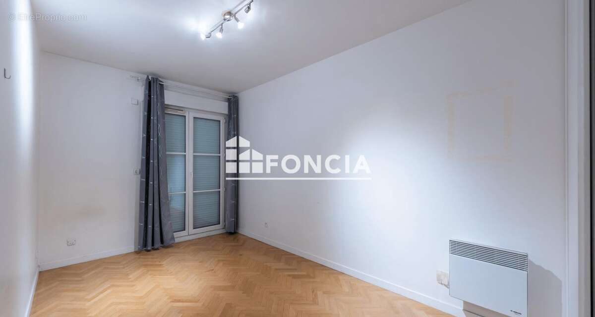 Appartement à CHATENAY-MALABRY