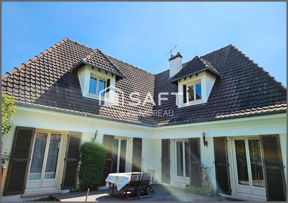 Photo 3 - Maison à BEYNES