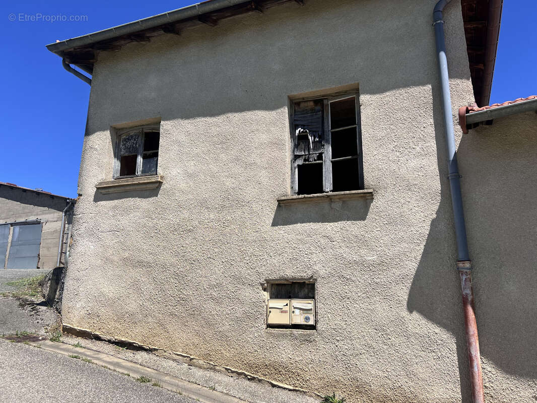 Maison à PONTCHARRA-SUR-TURDINE