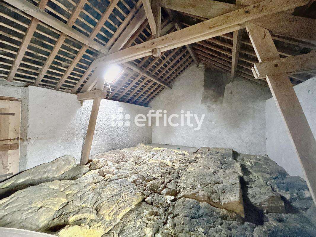 Maison à HUISSEAU-SUR-COSSON