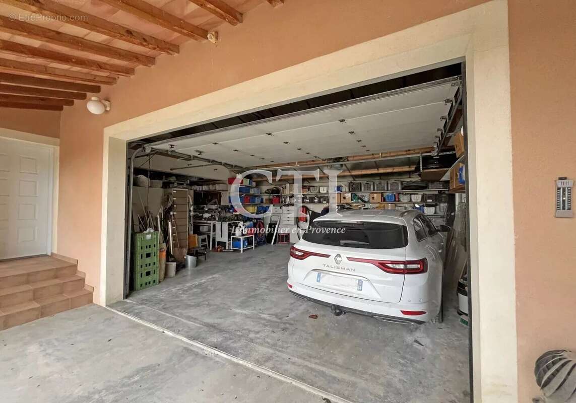 Maison à VAISON-LA-ROMAINE