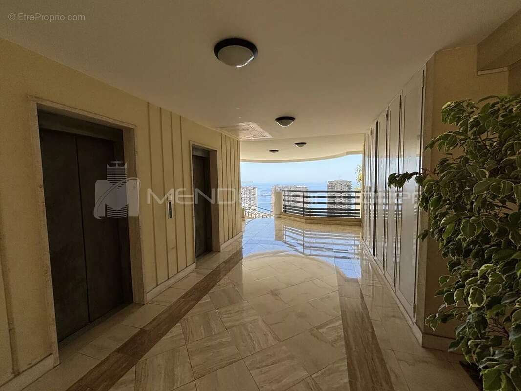 Appartement à BEAUSOLEIL