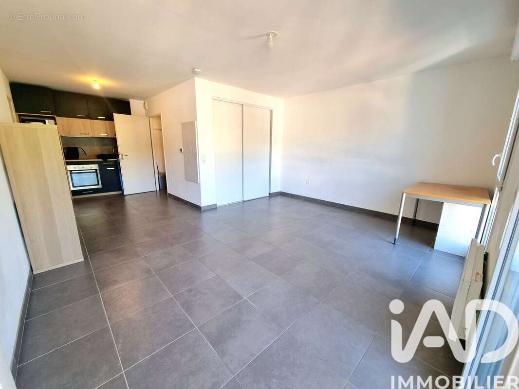 Photo 4 - Appartement à MARSEILLE-9E