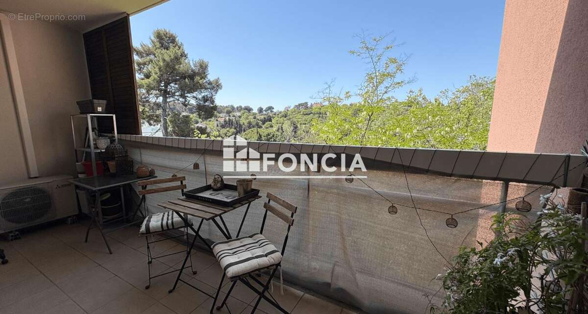 Appartement à MARSEILLE-12E