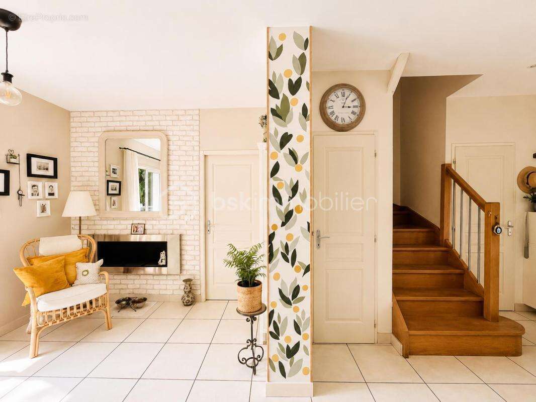 Maison à MASSIEUX