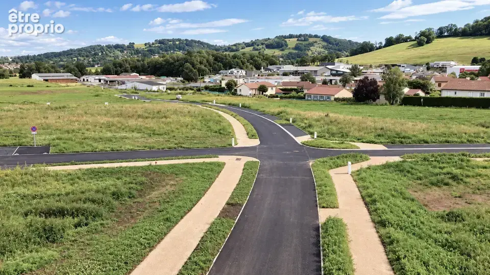 Photo Terrain à Naucelles au prix de 53 295€