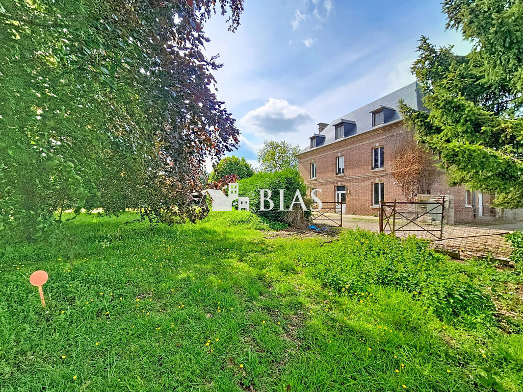 Maison à ECARDENVILLE-LA-CAMPAGNE