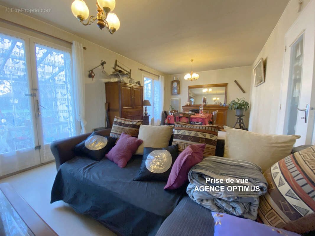 Maison à VILLEBLEVIN