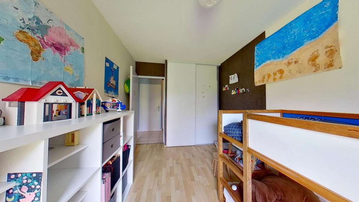 Appartement à RILLIEUX-LA-PAPE