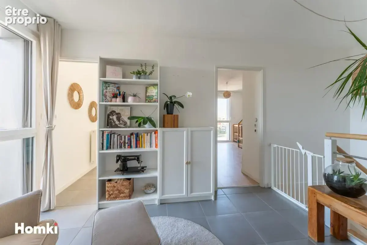Appartement T5 de 123 m² à Bordeaux 33300, Passage de la Jalle - photo 8