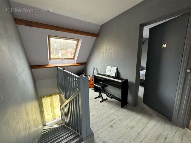 Maison à BURES-SUR-YVETTE