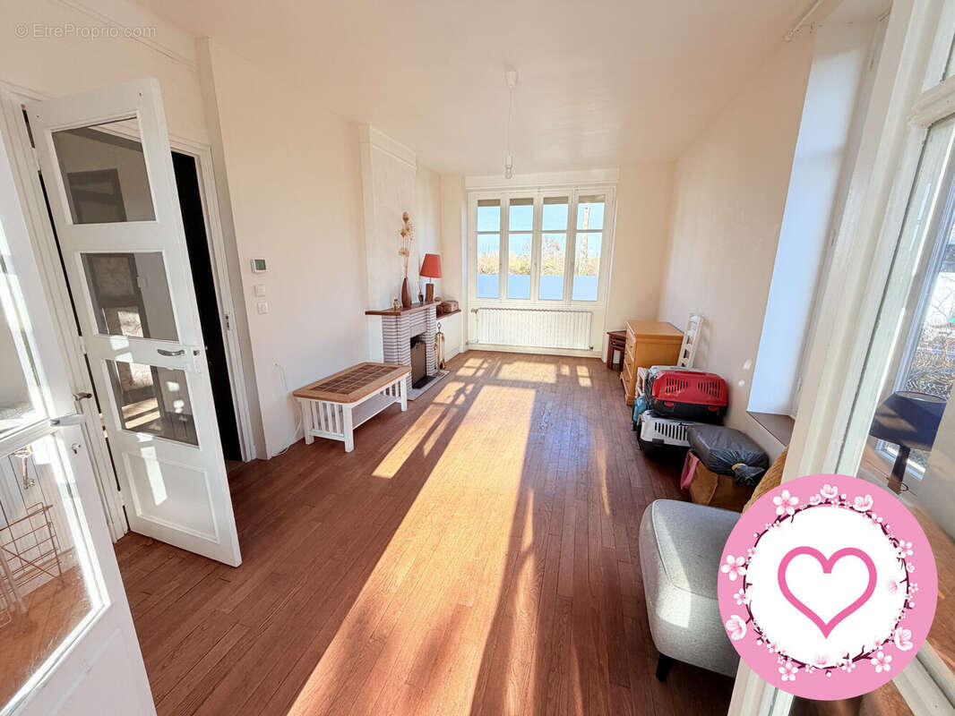 Maison à SULLY-SUR-LOIRE