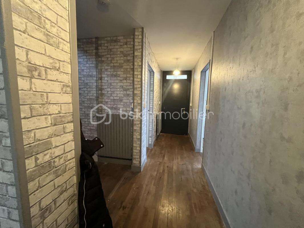 Maison à COULOUNIEIX-CHAMIERS