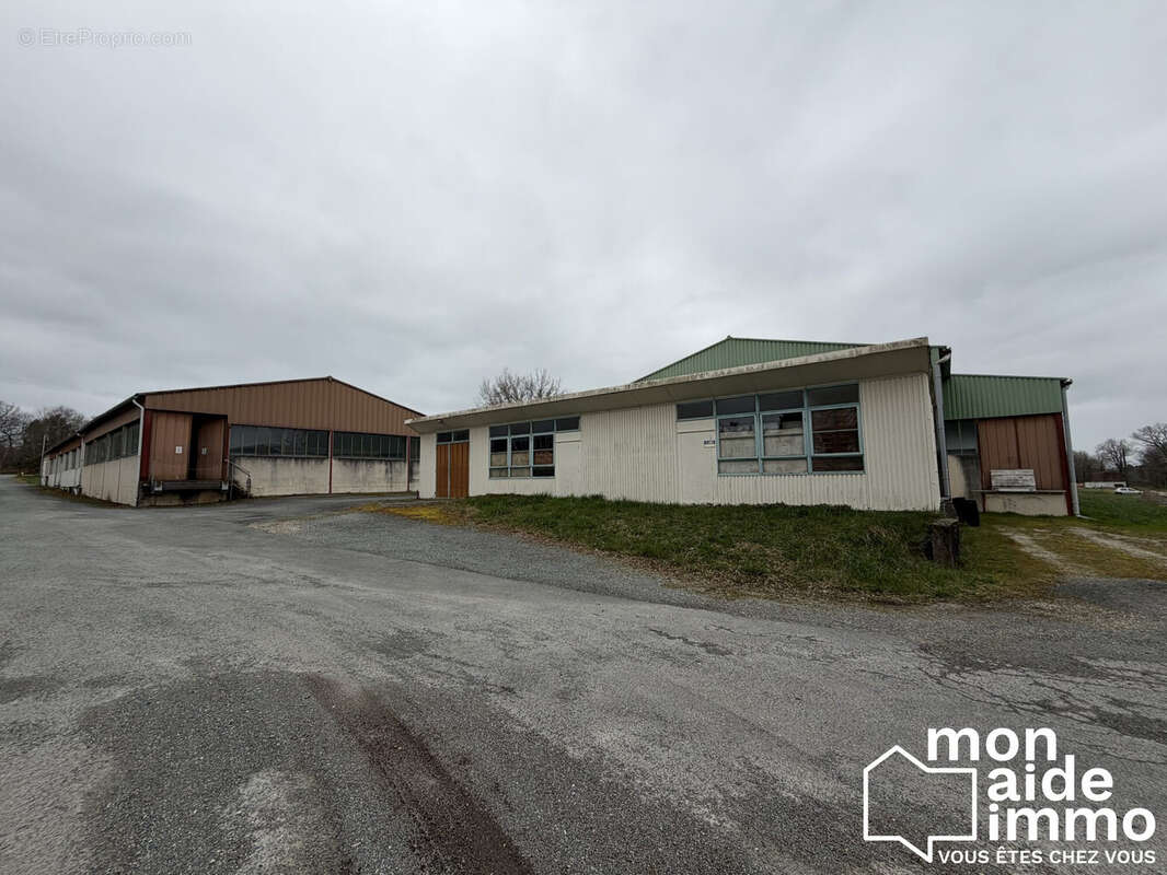 Commerce à NANTHEUIL