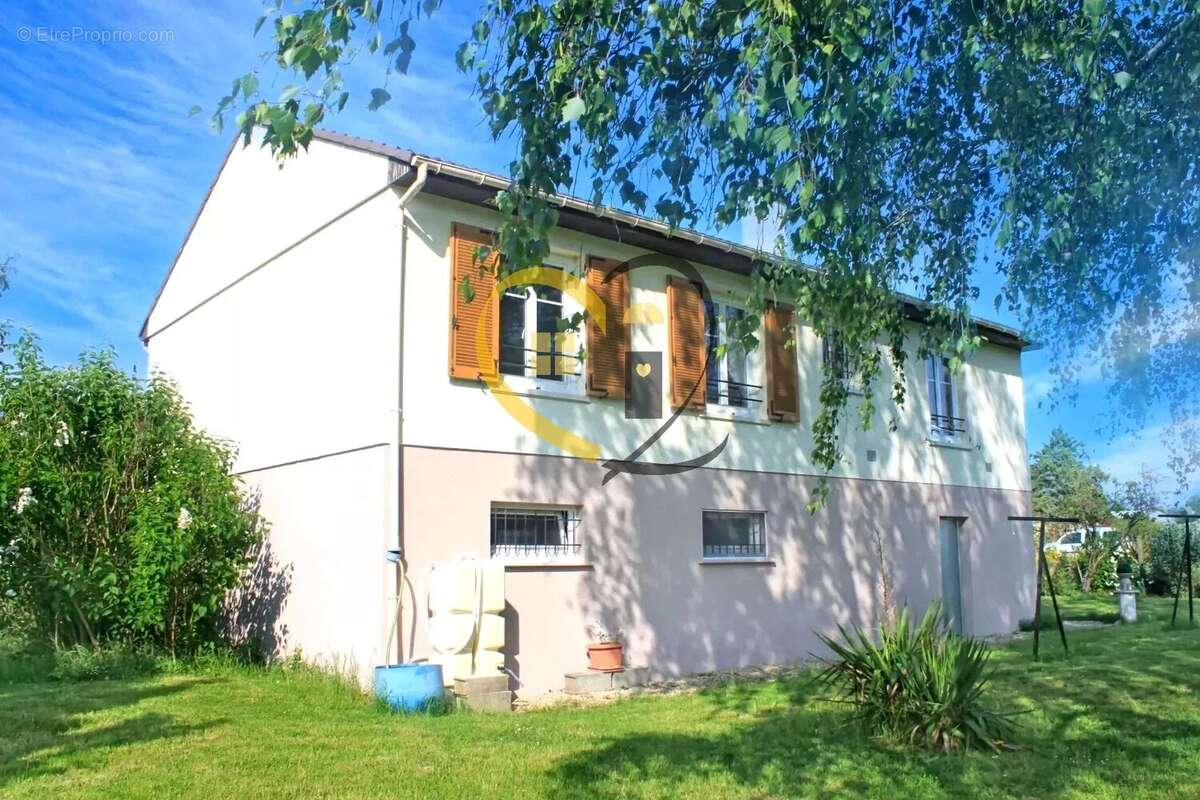 Maison à MARIGNY-LES-USAGES