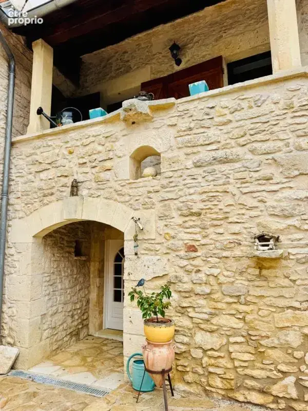 Charmante bâtisse 1716 de 186 m² avec séjour de 80 m² - photo 6
