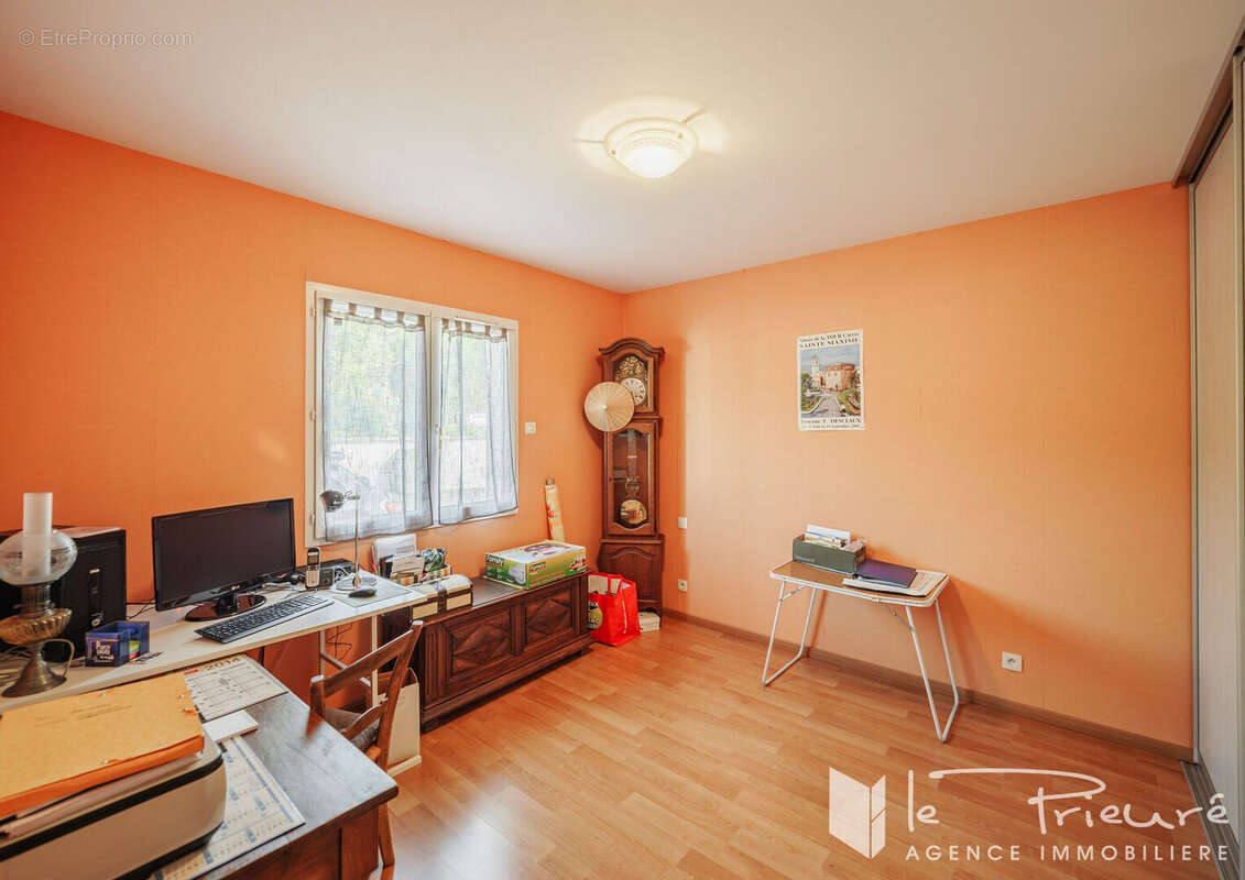 Maison à LESCURE-D&#039;ALBIGEOIS