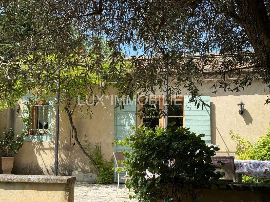 Maussane-les-alpilles - villa 3 pieces a agrandir - piscine - photo 7