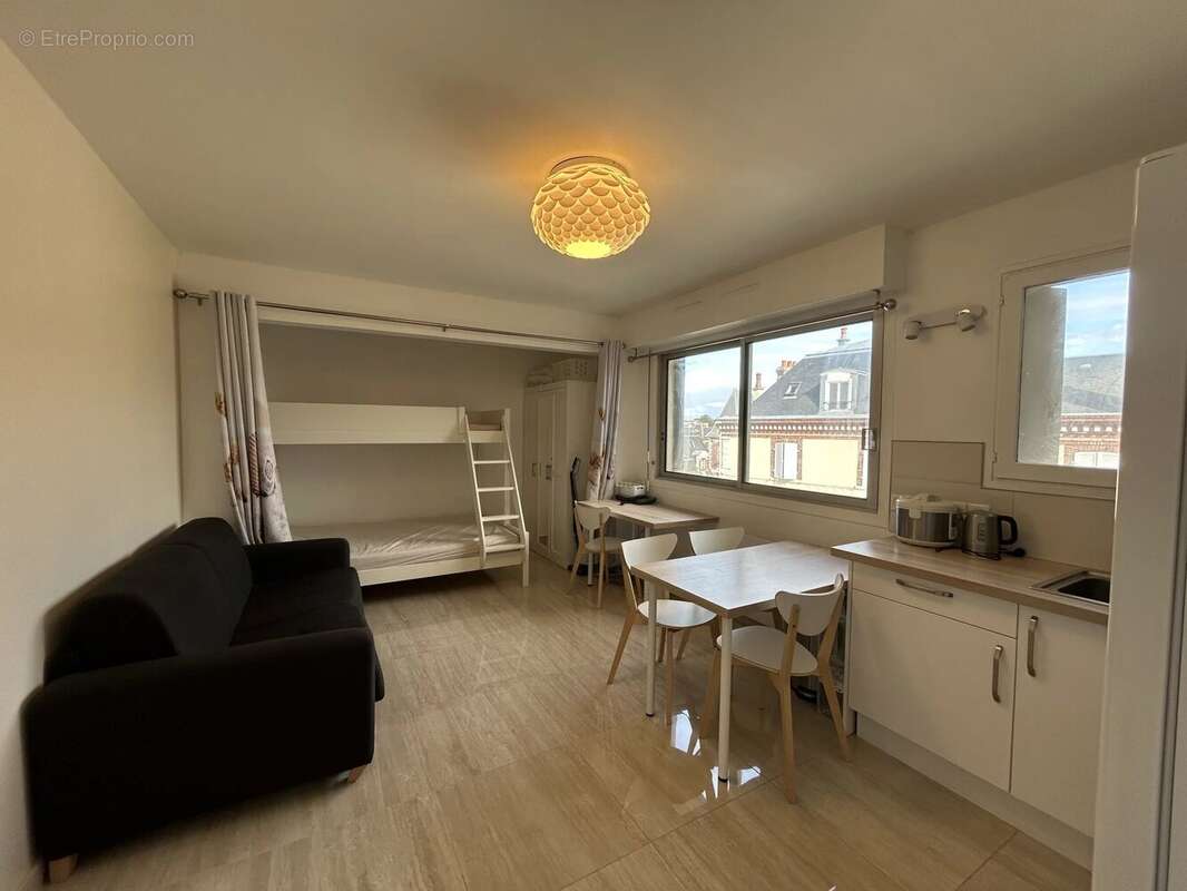 Appartement à CABOURG