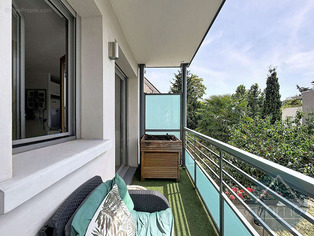 Appartement à NANTERRE