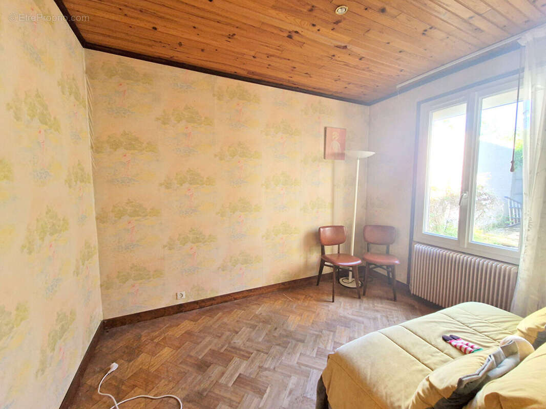 Maison à MONTIGNY-LES-CORMEILLES