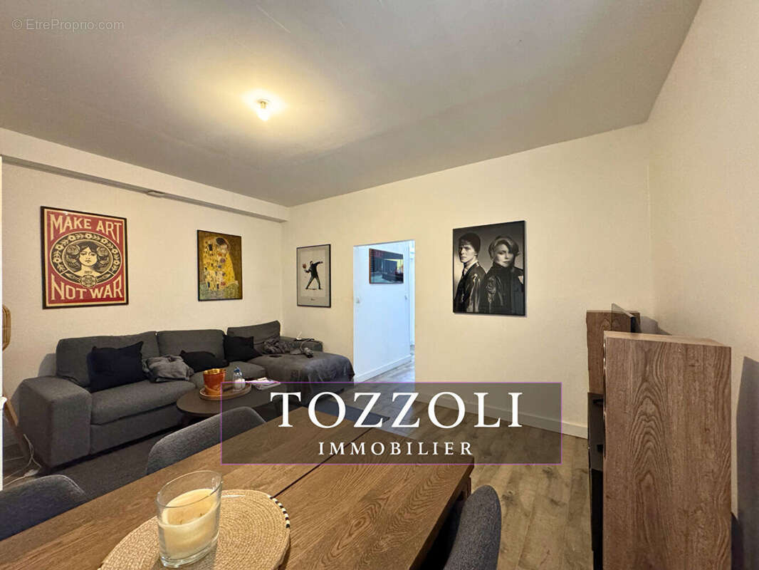 Appartement à SAINT-PIERRE-DE-CHANDIEU