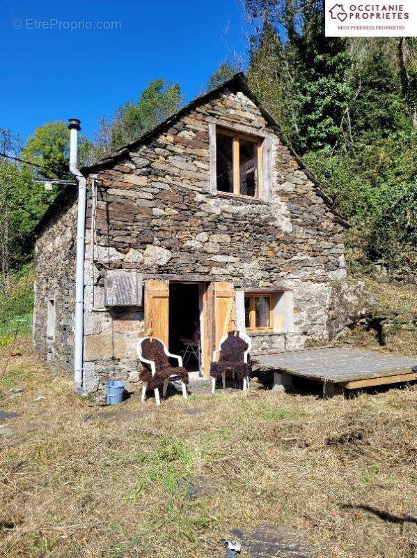 Maison à LE PORT