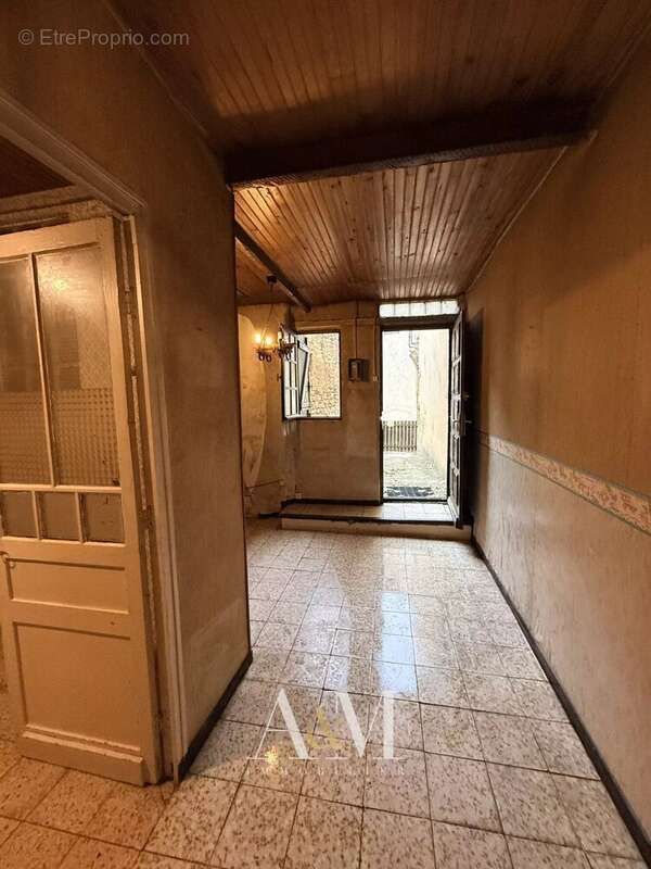 Maison à VILLEVEYRAC