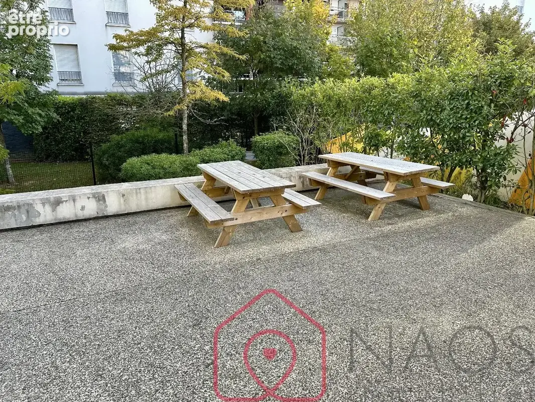Bureaux de 90 m² superbe prestation. - photo 3