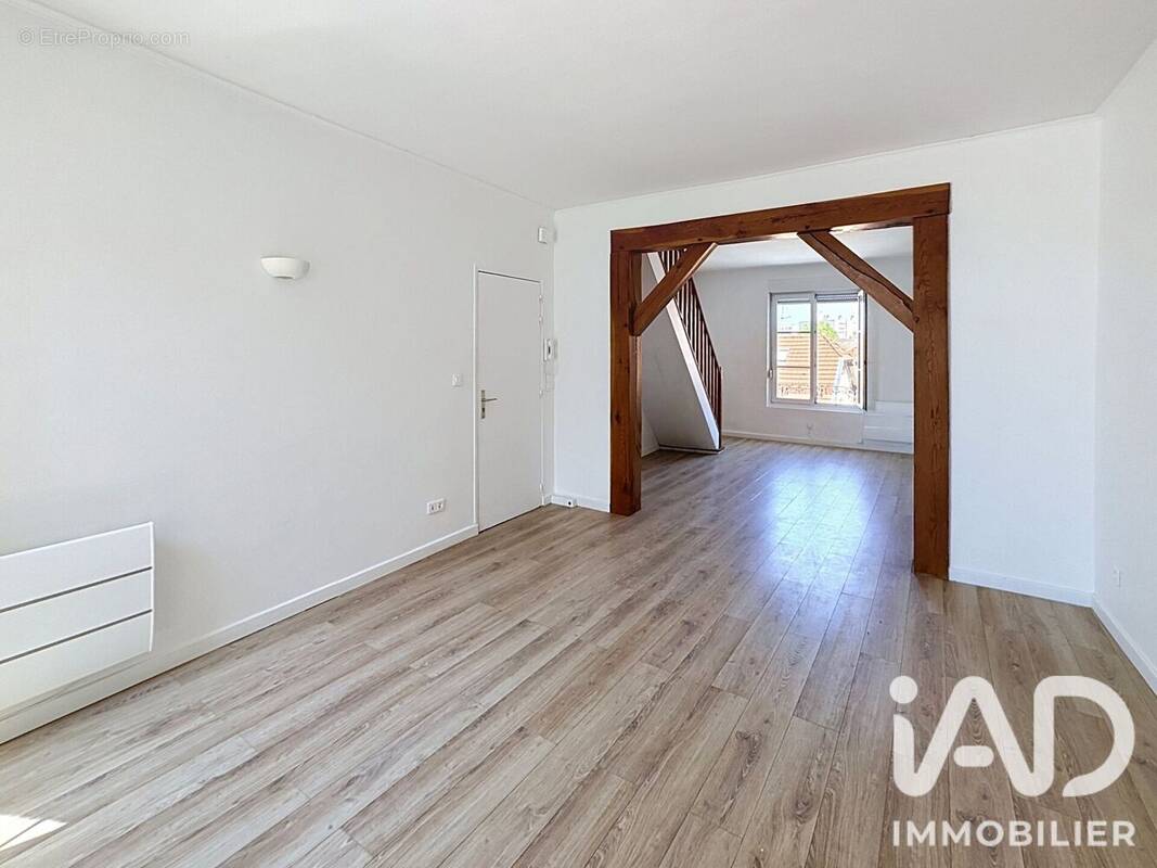 Photo 1 - Appartement à REIMS
