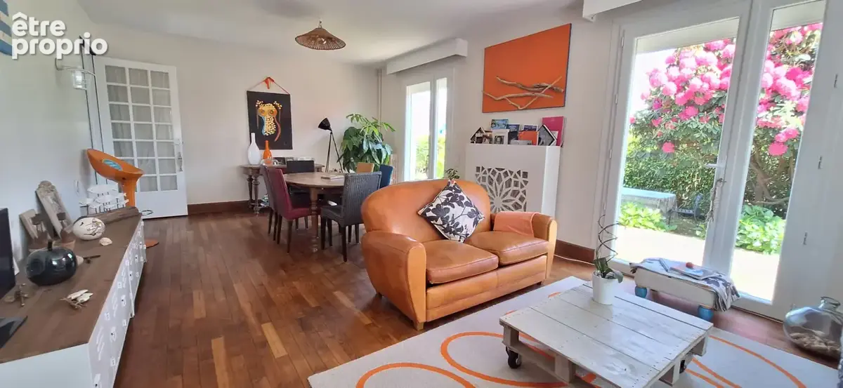 Bénodet,  jolie maison de 1965, rénovée avec goût, plage et commerces à pied ! - photo 2