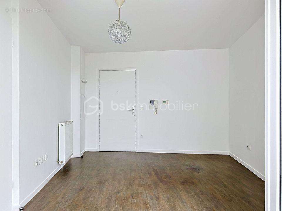 Appartement à CORBEIL-ESSONNES