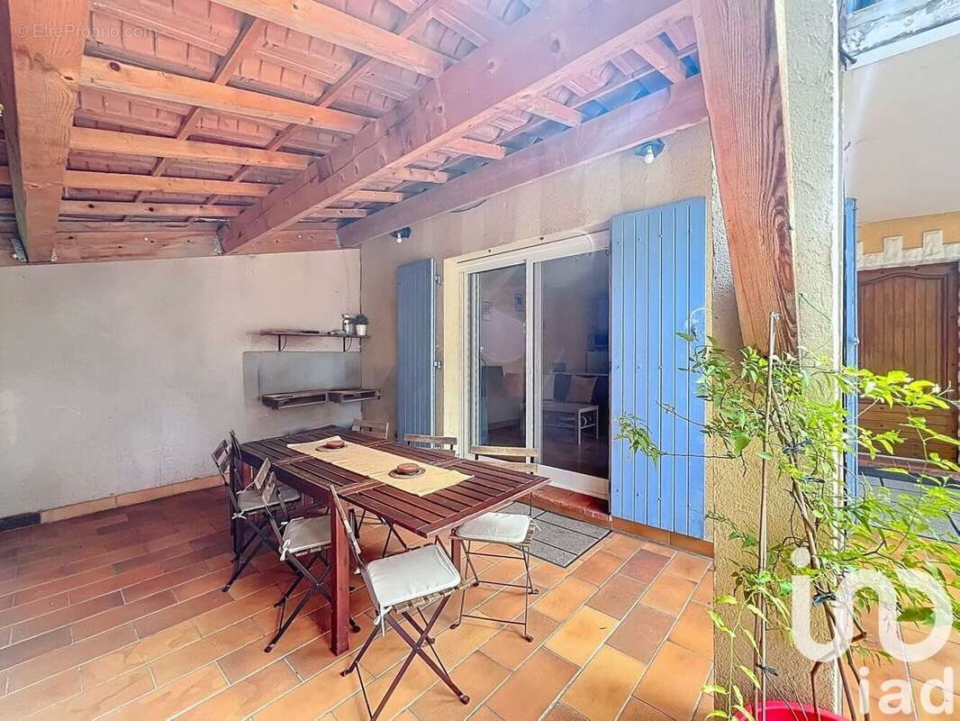 Photo 4 - Maison à SAINT-MITRE-LES-REMPARTS