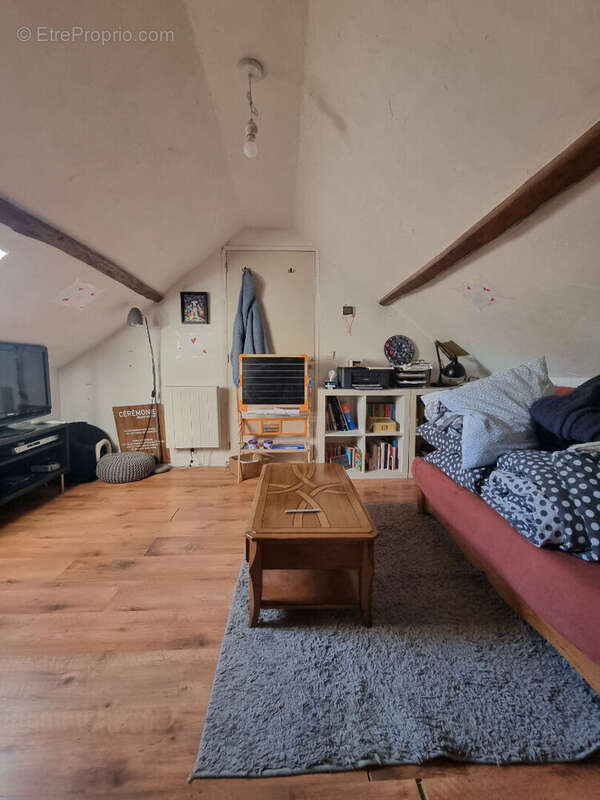 Maison à ETREPAGNY