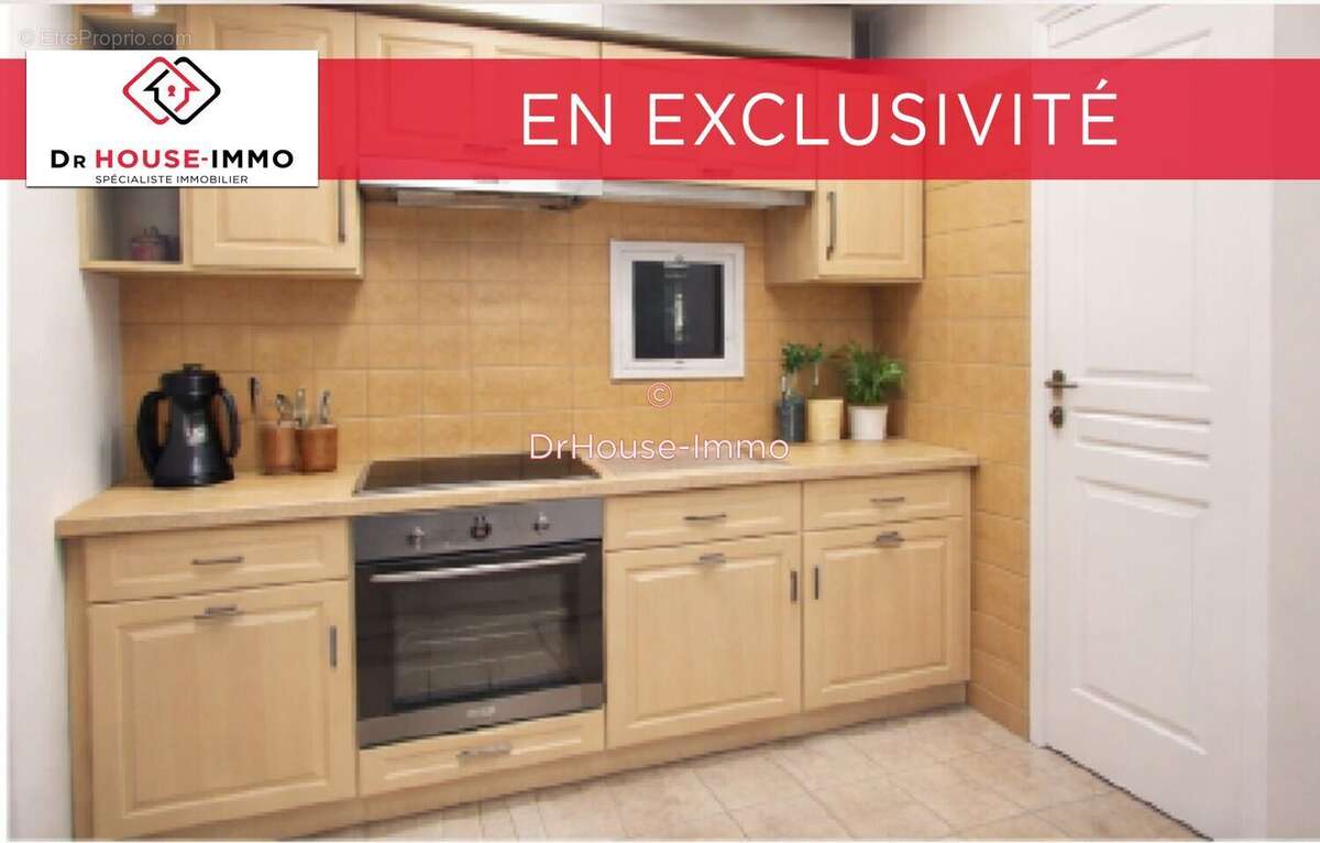 Maison à COMPS-LA-GRAND-VILLE