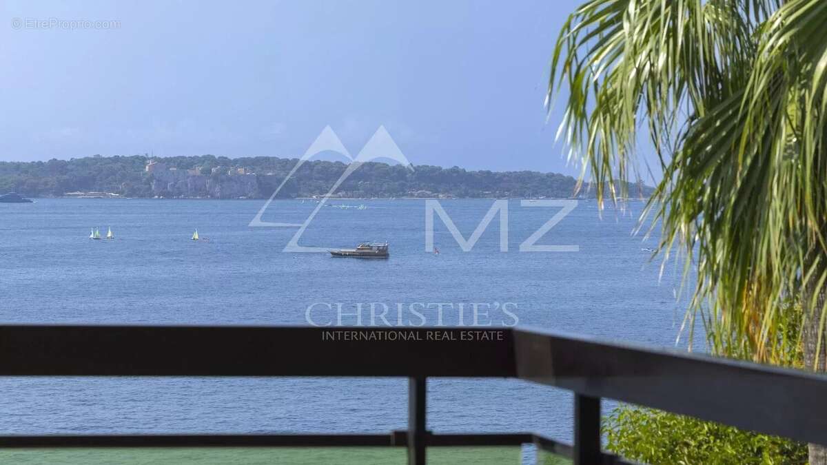 Magnifique appartement contemporain à la vue mer féerique - photo 16