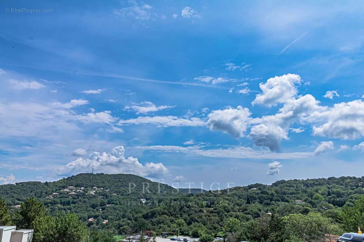Maison à LA GARDE-FREINET