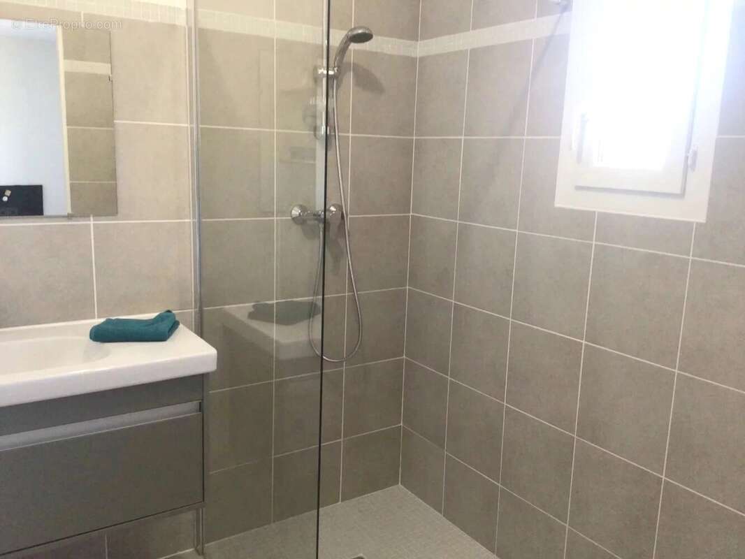 Appartement à ROUSSILLON