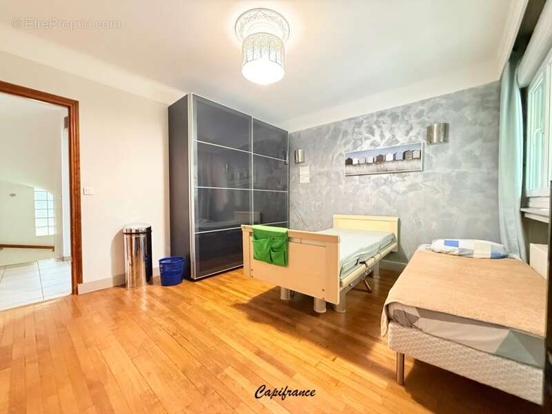 Maison à vendre - 5 pièces GAGNY (93) - 150m² - photo 8