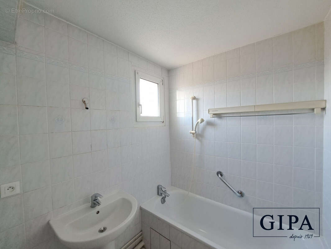La salle de bains - Appartement à OSTWALD