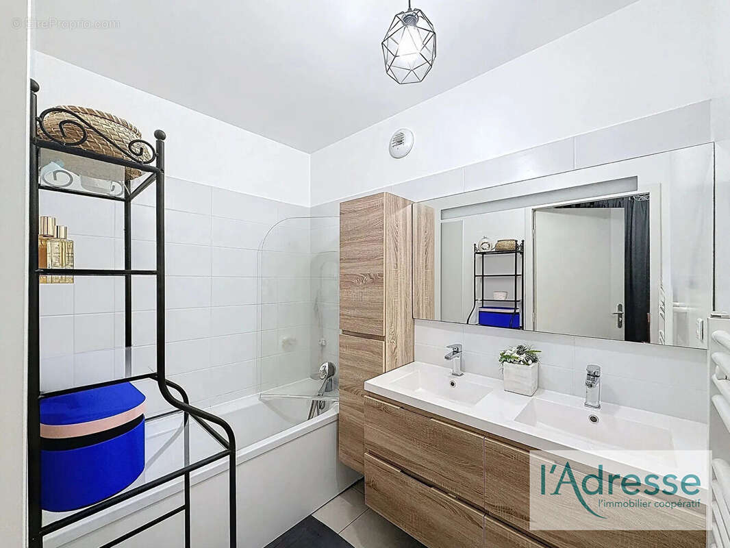 Appartement à SARROLA-CARCOPINO