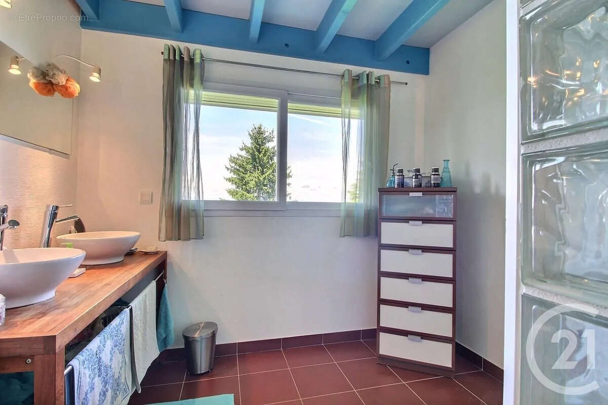 Maison à EVIAN-LES-BAINS