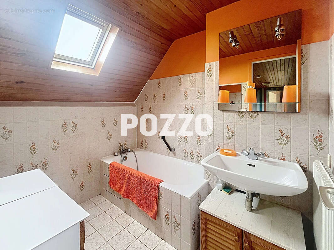 Maison à SAINT-PAIR-SUR-MER