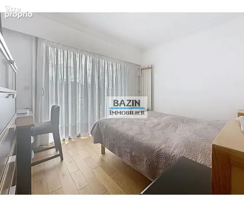 Maison 220 m² à Sainte-Genevieve-Des-Bois  - photo 6