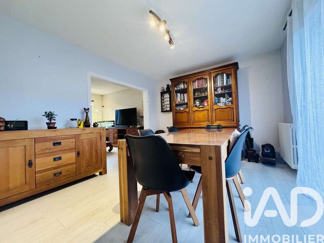 Maison 95 m² à Garennes-Sur-Eure  - photo 8