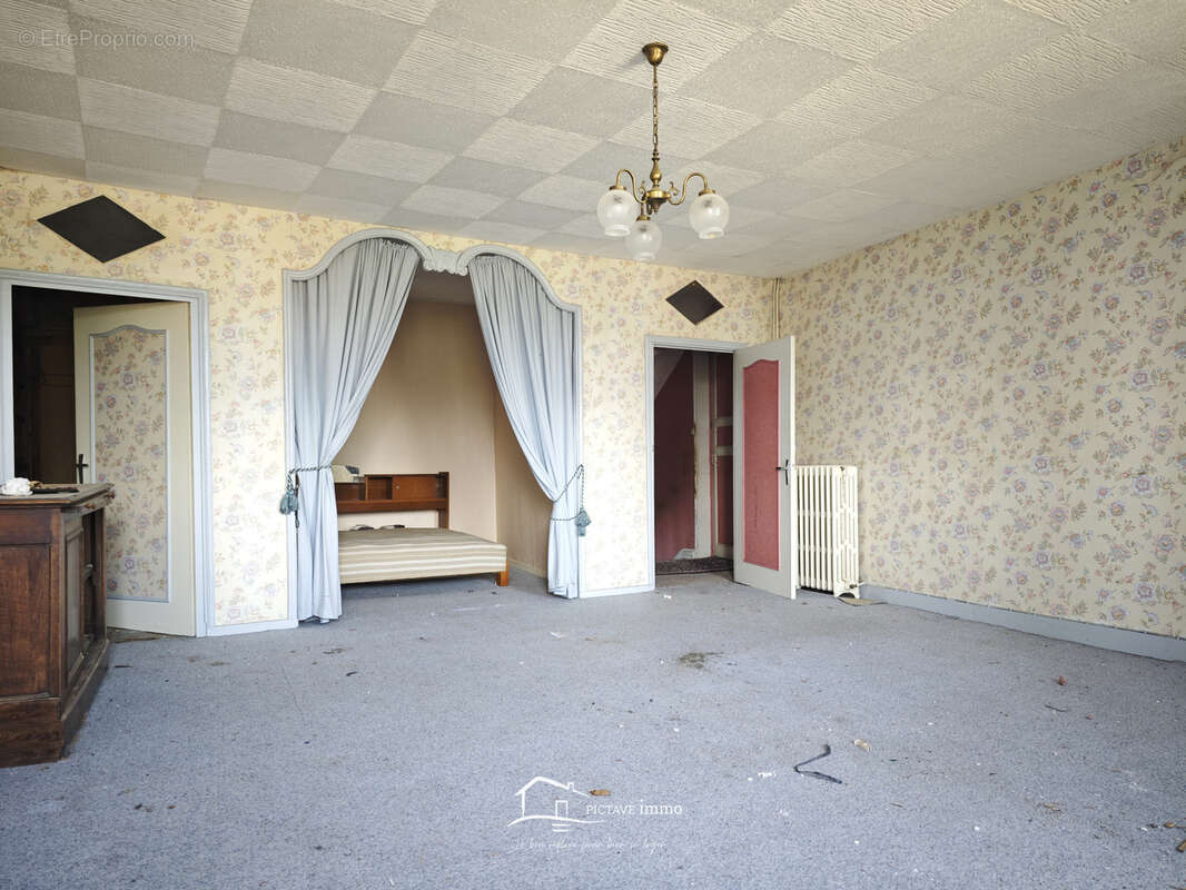 Maison  a renover - photo 2