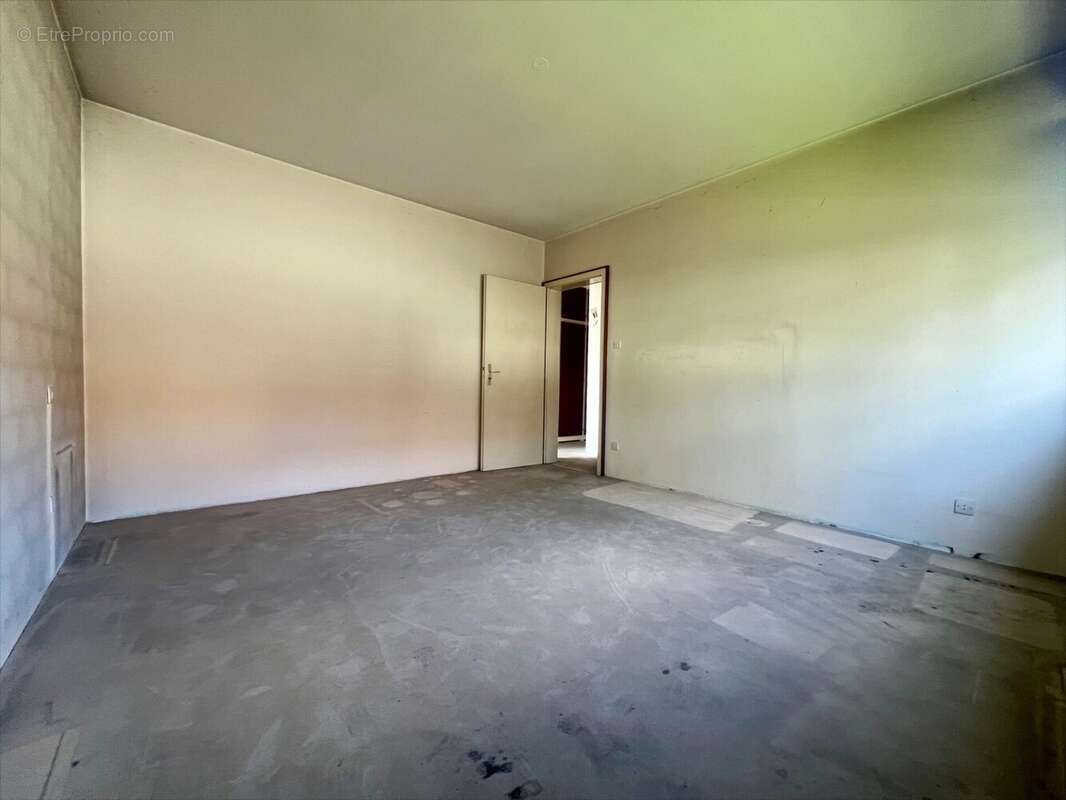 Chambre - Appartement à STRASBOURG