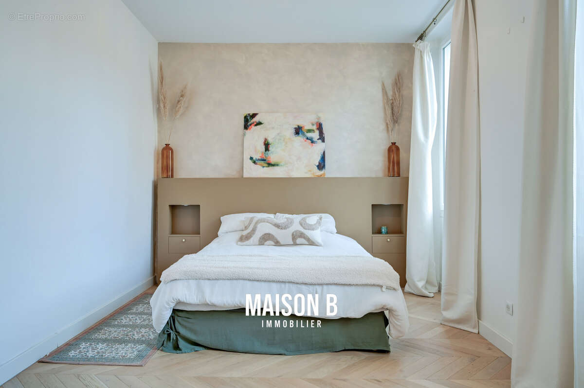 Appartement à MARSEILLE-6E